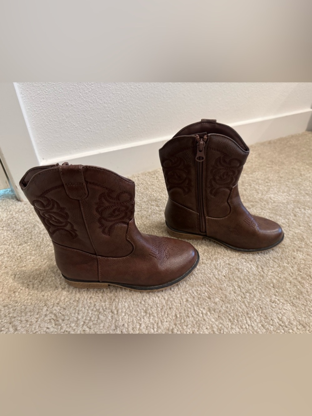 Cat & Jack Toddler Cowboy Boots - Picture 3 of 5
